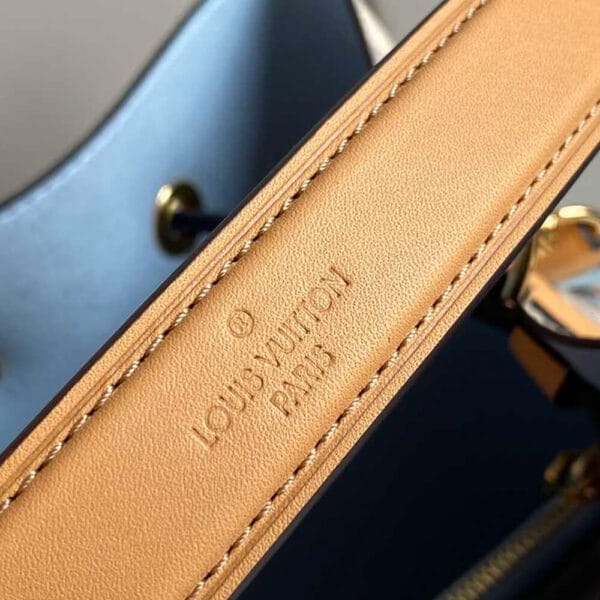Louis Vuitton NeONOe MM Beige - Image 6