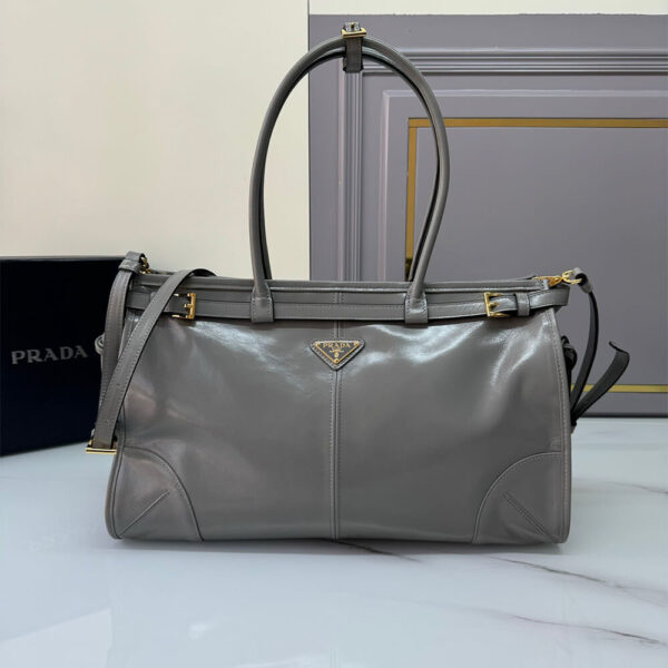 Prada Large leather handbag(high-end grade) black - Image 2