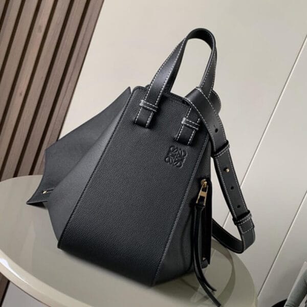 Loewe Small Hammock bag in soft grained calfskin black - Image 2