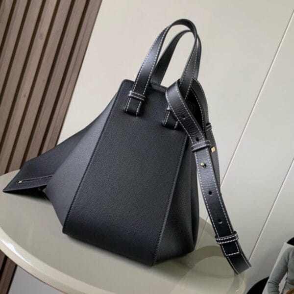 Loewe Small Hammock bag in soft grained calfskin black - Image 4