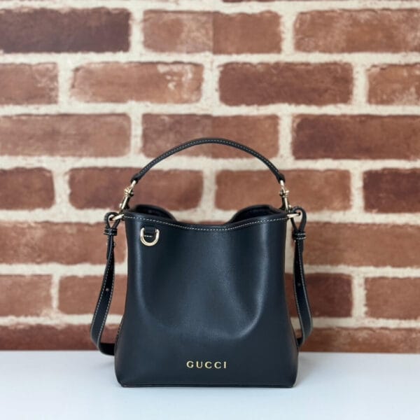 GG Emblem mini bucket bag black - Image 2