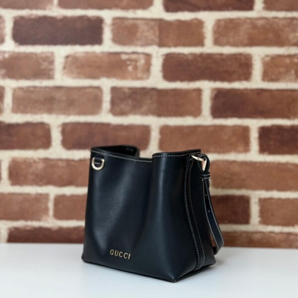 GG Emblem mini bucket bag black - Image 3