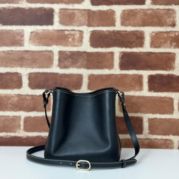GG Emblem mini bucket bag black - Image 4