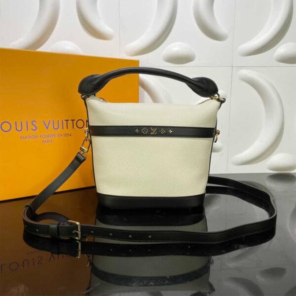Louis Vuitton CRUISER GM Beige - Image 2