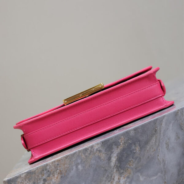 Miss Dior Flap Bag Pink - Image 5