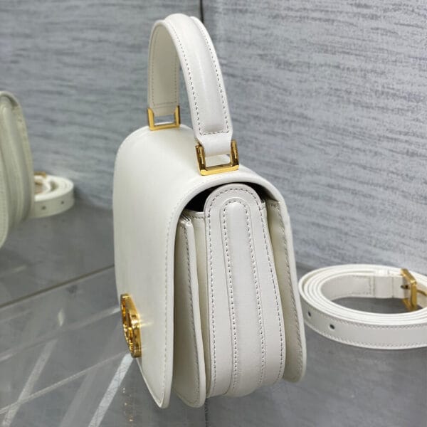 Dior Medium 30 Montaigne Avenue Top Handle Bag Beige - Image 3