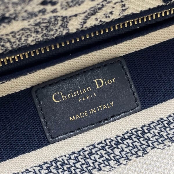 Dior Medium Lady D-Lite Bag Lake Blue - Image 7