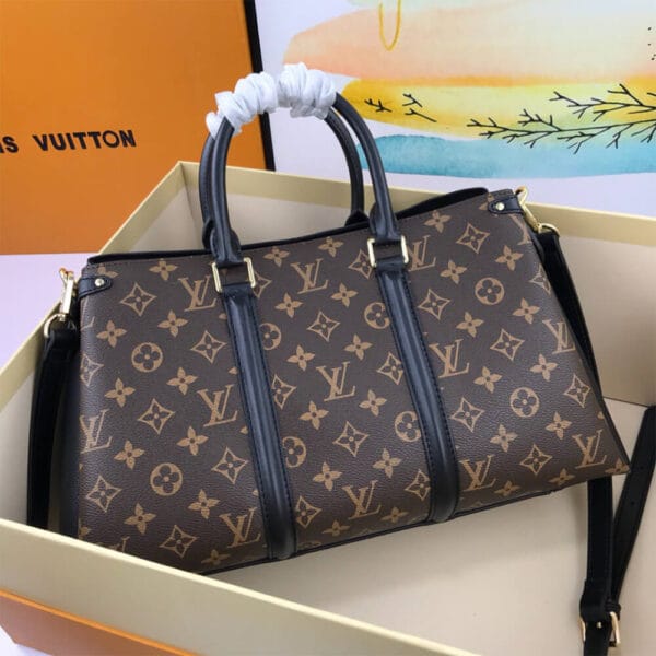 Louis Vuitton SOUFFLOT MM black - Image 4