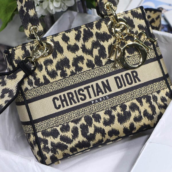 DIOR MEDIUM LADY D-LITE BAG black - Image 6