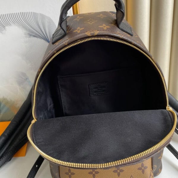 Louis Vuitton PALM SPRINGS PM black - Image 8