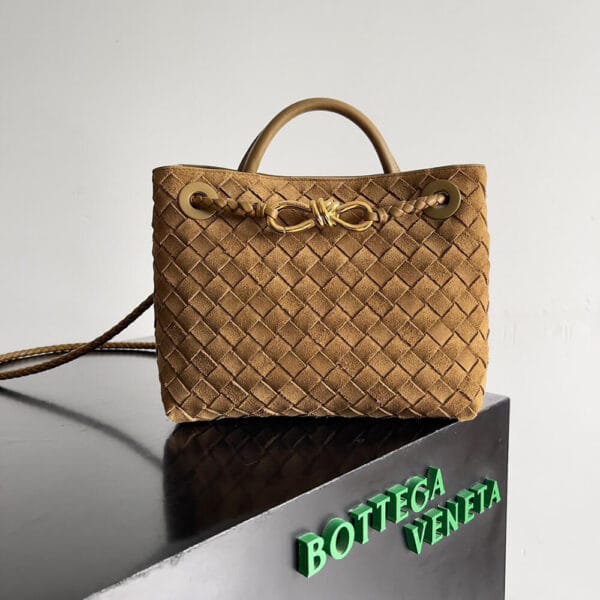 Bottega Veneta Small Andiamo Khaki - Image 2