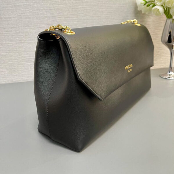 Prada Medium leather shoulder bag (High-end Grade) black - Image 3