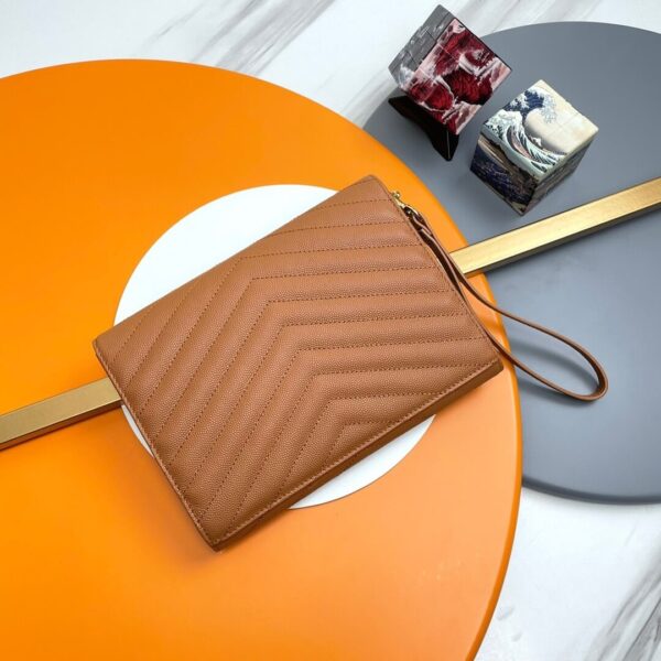 YSL CASSANDRE matelassé leather flap clutch Khaki - Image 4