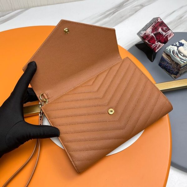 YSL CASSANDRE matelassé leather flap clutch Khaki - Image 5