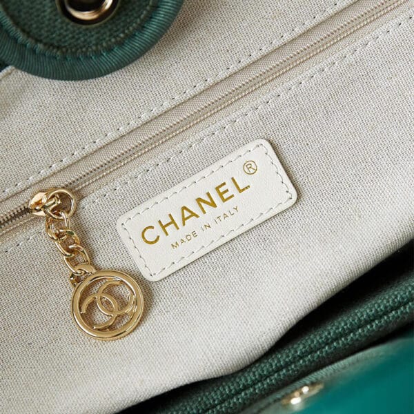 Chanel Small Tote Bag Green - Image 8