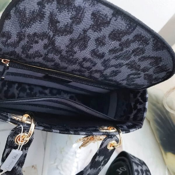 DIOR MEDIUM LADY D-LITE BAG black - Image 8