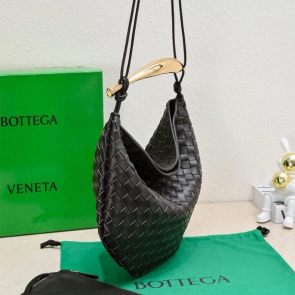 Bottega Veneta Medium Sardine Handbag black - Image 3