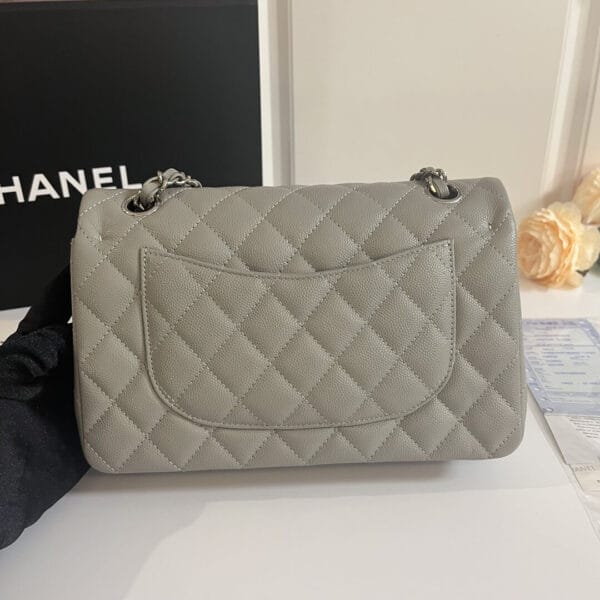 CHANEL SMALL CLASSIC HANDBAG Medium grey - Image 4
