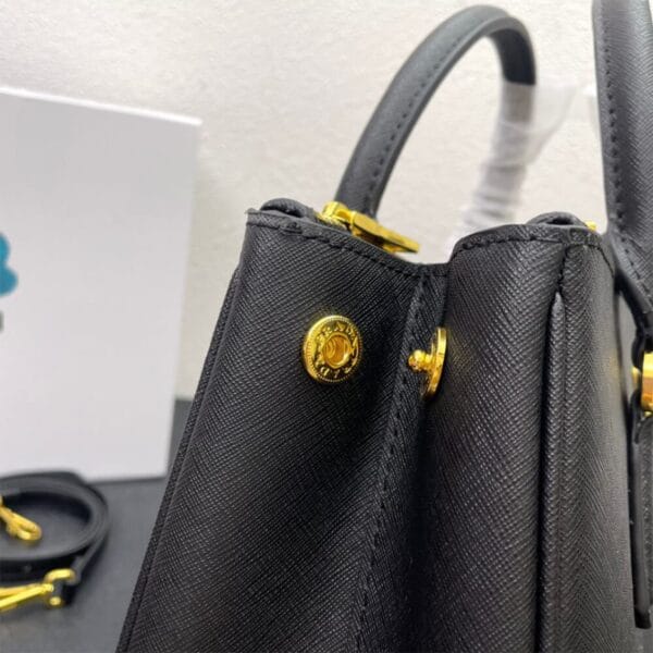 Large Prada Galleria Saffiano leather bag black - Image 5