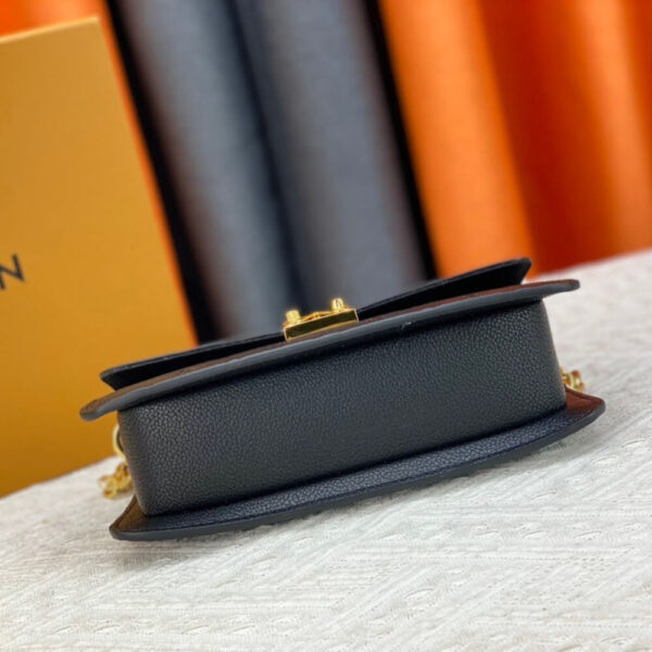 LV Wallet On Chain Métis black - Image 5