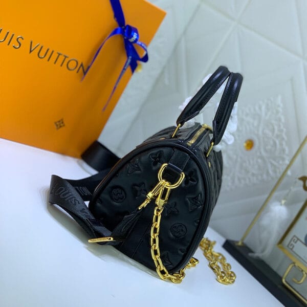 Louis Vuitton SPEEDY BANDOULIERE 22 black - Image 4