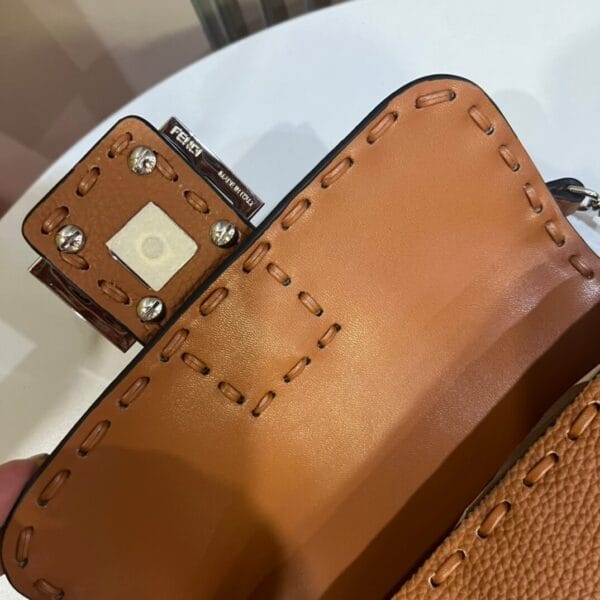 Fendi Mini Baguette Khaki - Image 7