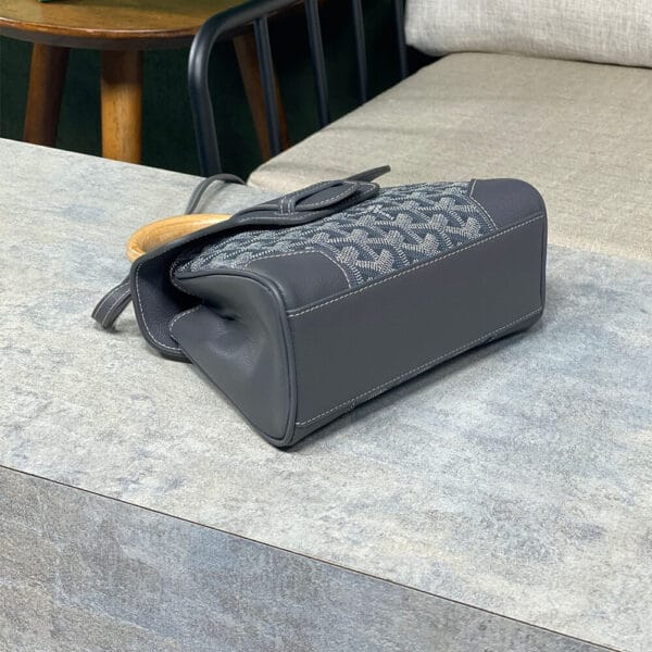 Goyard Saïgon Souple Mini Bag Medium grey - Image 5