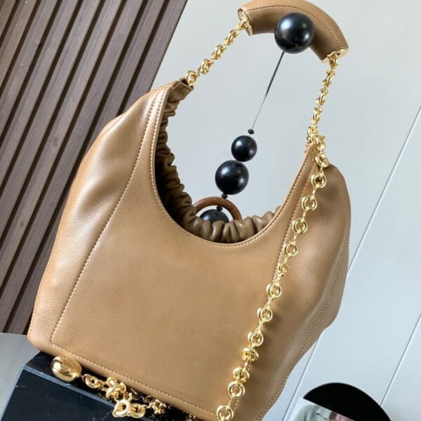 Loewe Small Squeeze bag in nappa lambskin Khaki - Image 4