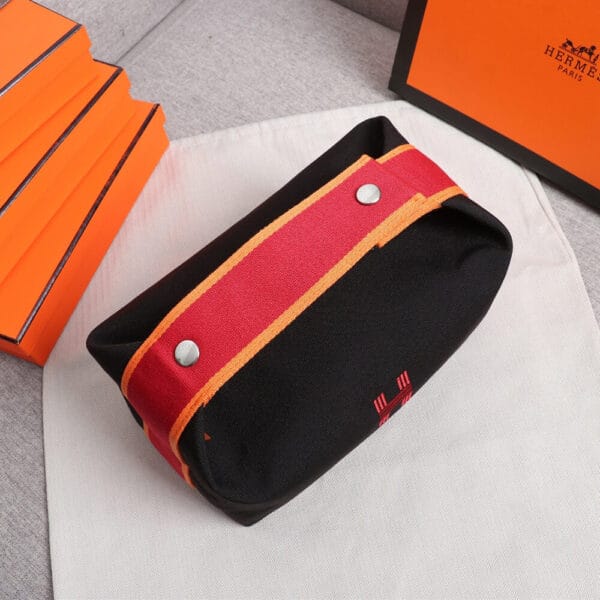 Hermes toiletery bag black - Image 4