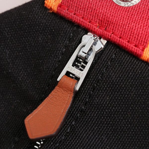 Hermes toiletery bag black - Image 7