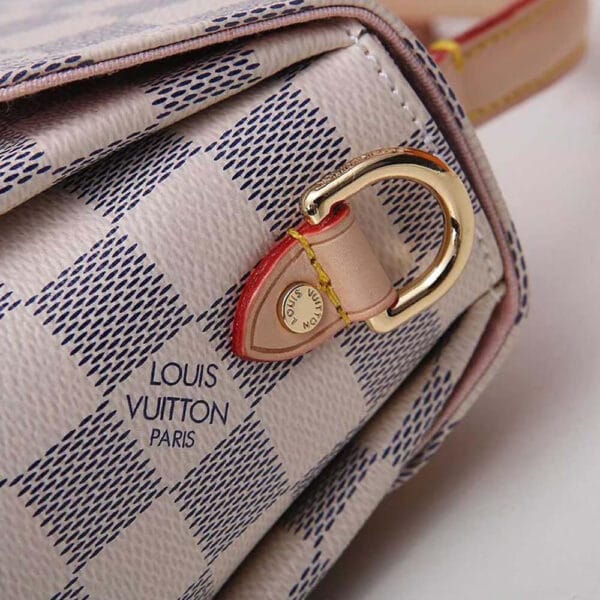 Louis Vuitton CROISETTE Beige - Image 6