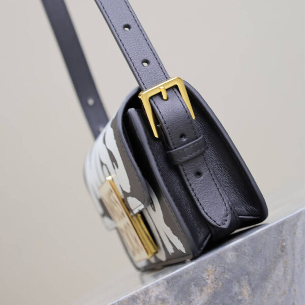 Miss Dior Flap Bag black - Image 3