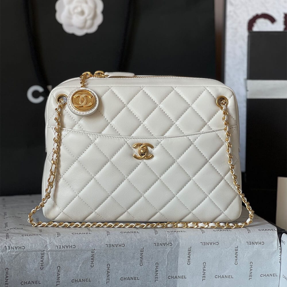 CHANEL large Camera Case White - Image 2