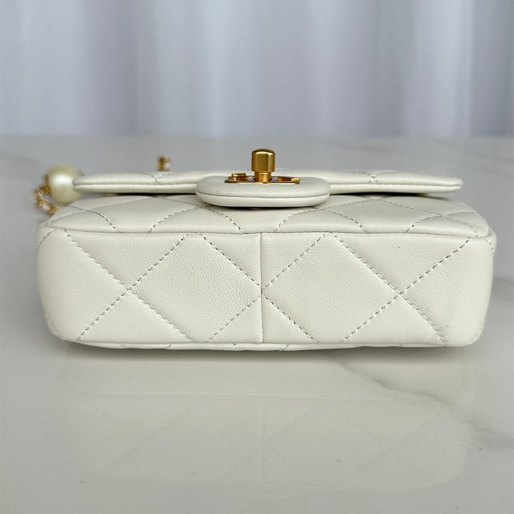 Chanel MINI FLAP BAG Beige - Image 6