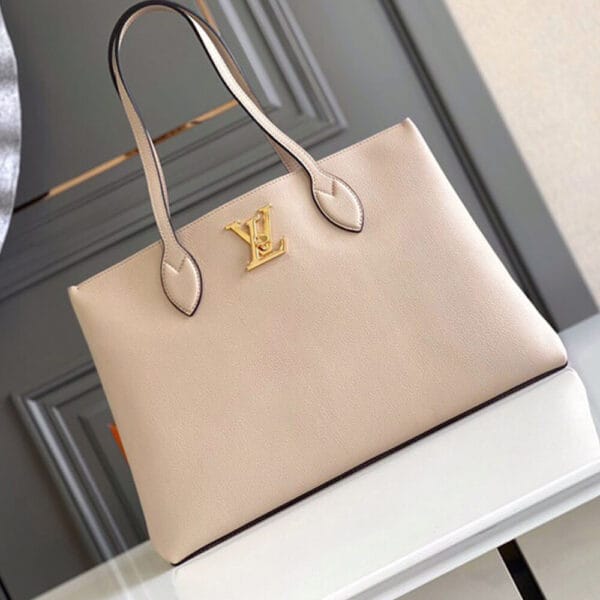 Louis Vuitton Lockme Shopper Bag Beige - Image 2