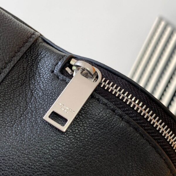 YSL CLASSIC MONOGRAM BELT BAG IN SOFT LAMBSKIN black - Image 6