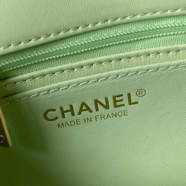 Chanel Pearl Crush Mini Rectangular Flap Green - Image 7