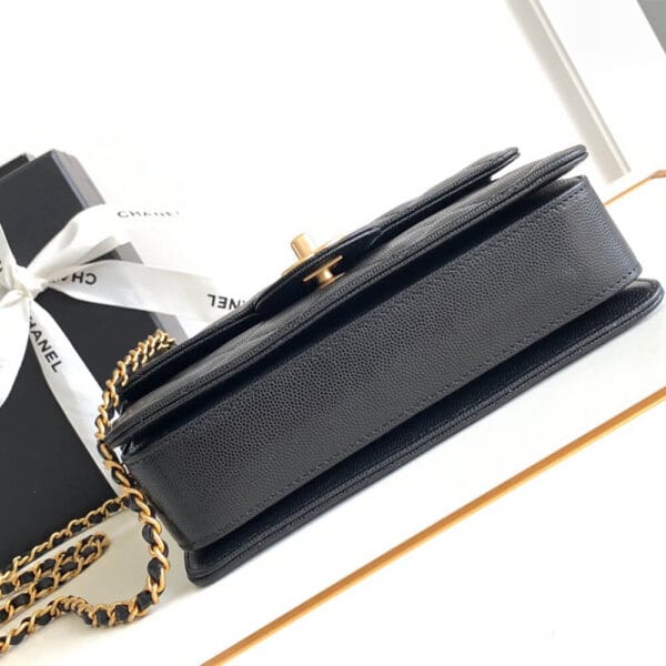 Chanel Small Handbag black - Image 6