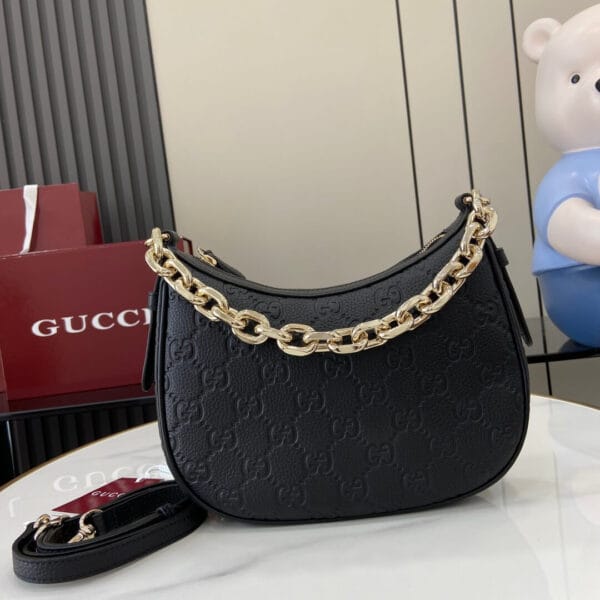 GG Emblem small shoulder bag black - Image 2