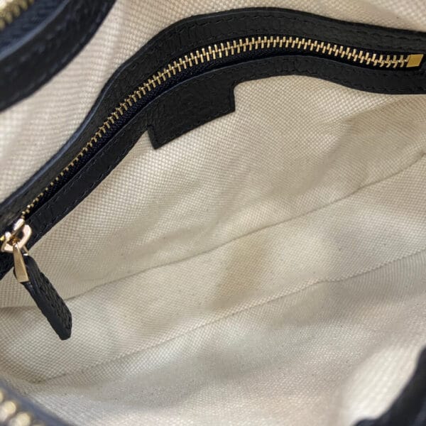 GG Emblem small shoulder bag black - Image 8