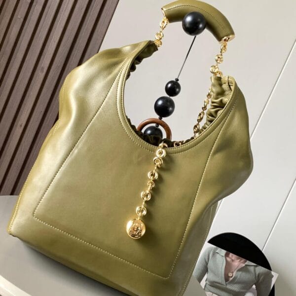 Loewe Medium Squeeze bag in nappa lambskin black - Image 4