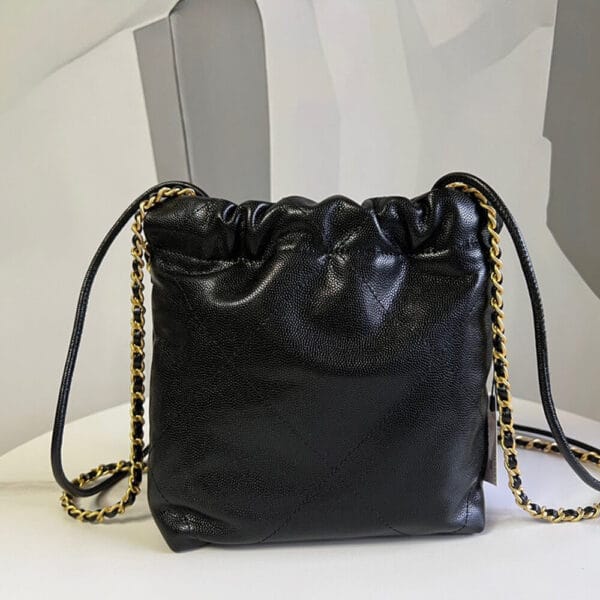 CHANEL 22 MINI HANDBAG black - Image 4