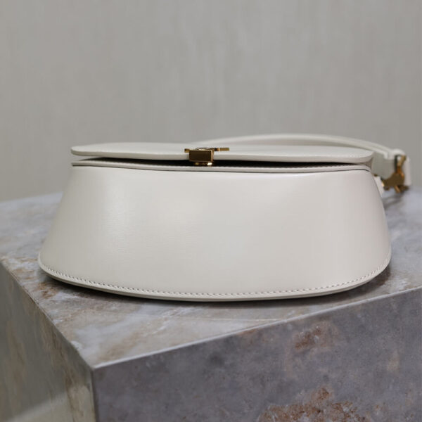 YSL VOLTAIRE TOP HANDLE in leather Beige - Image 5