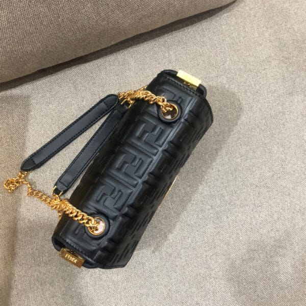 Fendi Baguette Chain Midi black - Image 5