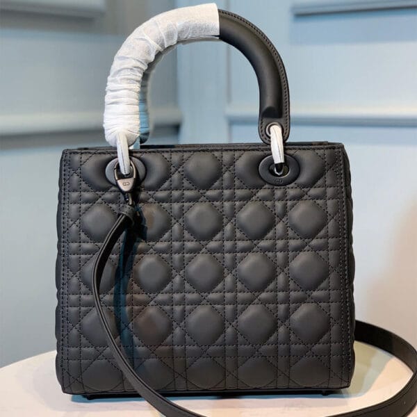 DIOR MEDIUM LADY DIOR BAG black - Image 4