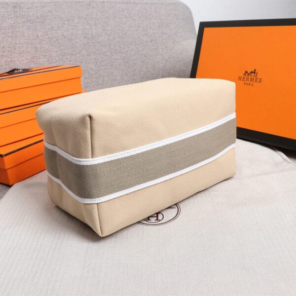 Hermes toiletery bag Beige - Image 5