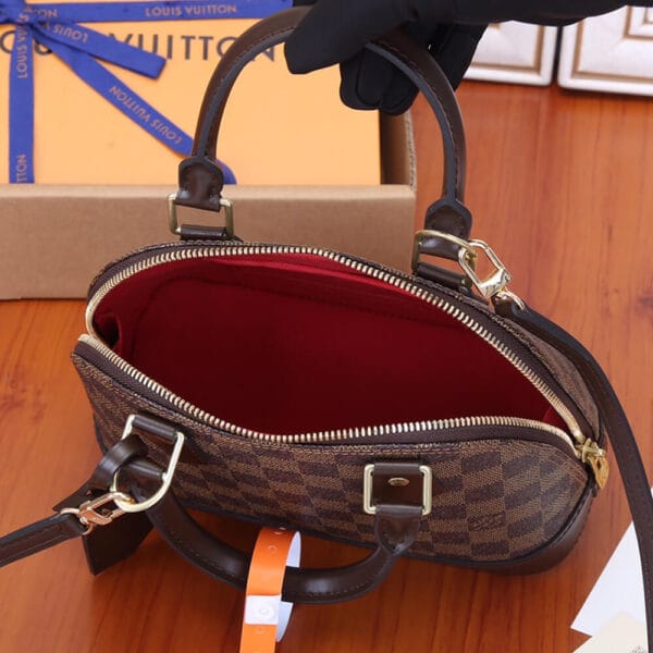 Louis Vuitton ALMA BB black - Image 7