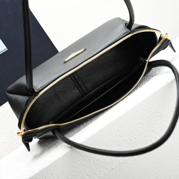 Prada Medium leather handbag black - Image 8
