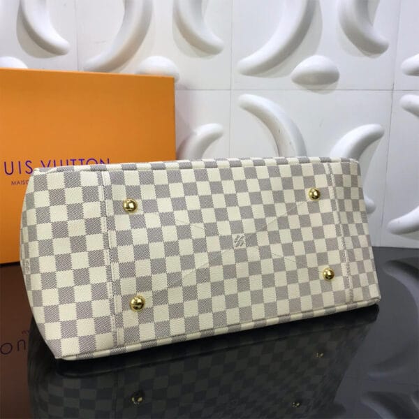 Louis Vuitton ARTSY MM Beige - Image 5
