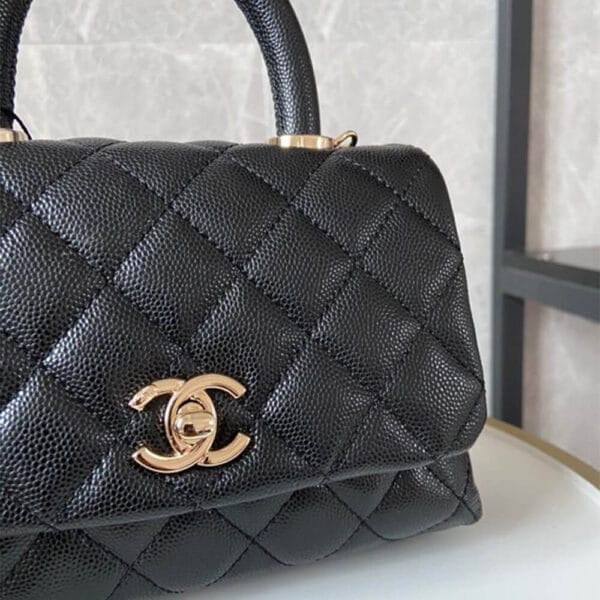 Chanel Coco handle flap shoulder bag Mini black - Image 6